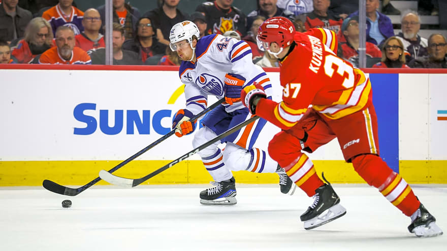 Concern for Kasperi Kapanen as Oilers Forward Is Injured Again
