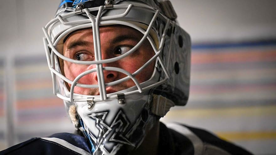 Predators Recall Matt Murray, Juuse Saros Out