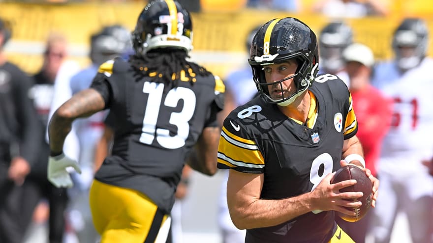 Steelers Fans Get Offensive Update From Aaron Rodgers That Could Spark Worry