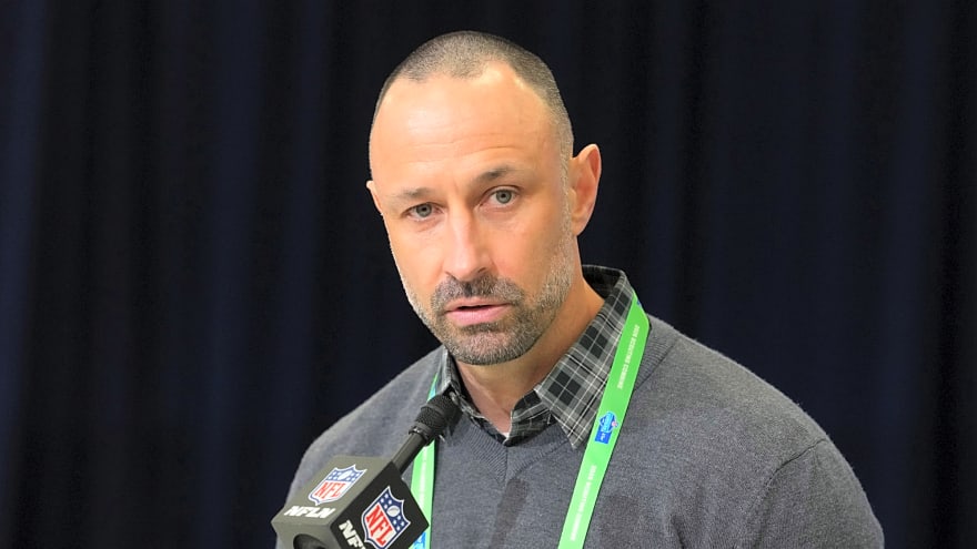 Jon-Eric Sullivan Shares Thoughts Achane and the Offensive Line