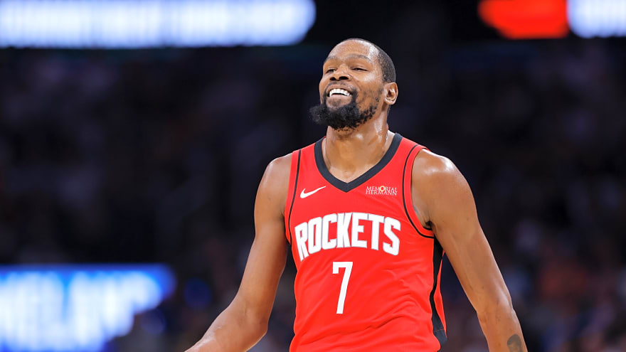 Kevin Durant gets petty with OKC crowd during season opener