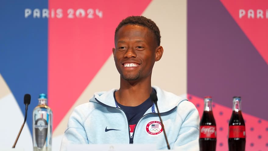 Chris Eubank’s 43-fight unbeaten run was ended by fighter who was aided by odd ‘Donald Duck’ strategy