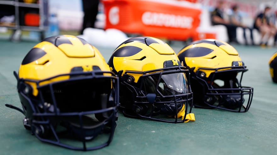 4-star CB Blake Jenkins commits to Michigan Wolverines