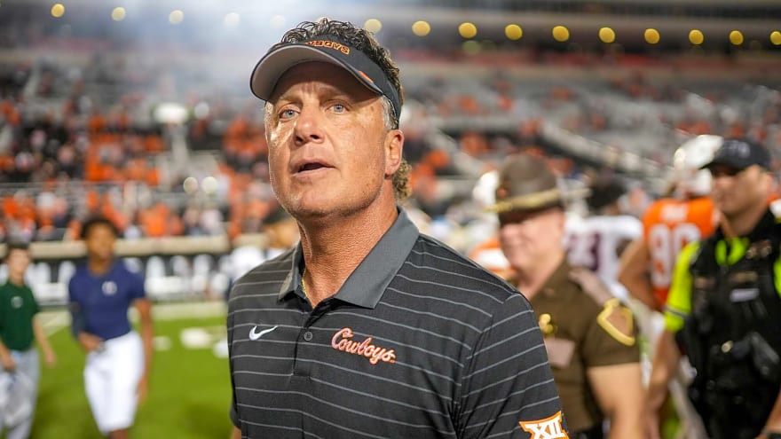 Mike Gundy Just Offered a Candid Take on Social Media Culture