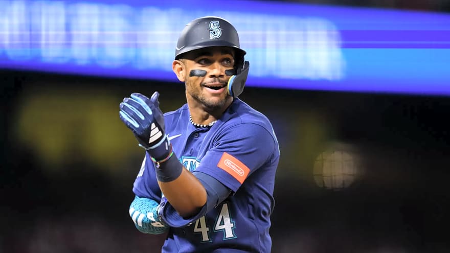 Do the Mariners Need to Switch Up the Batting Order?