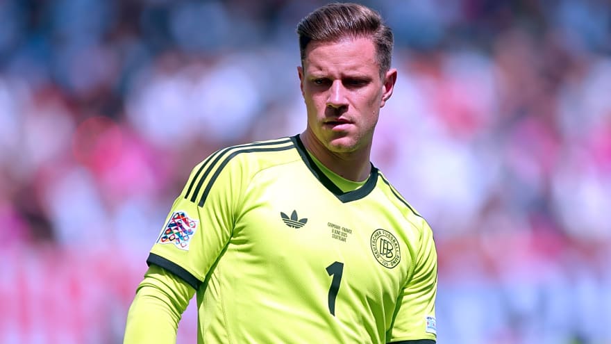 Tottenham could land 'one of the highest-paid players' from top club as Chelsea circle