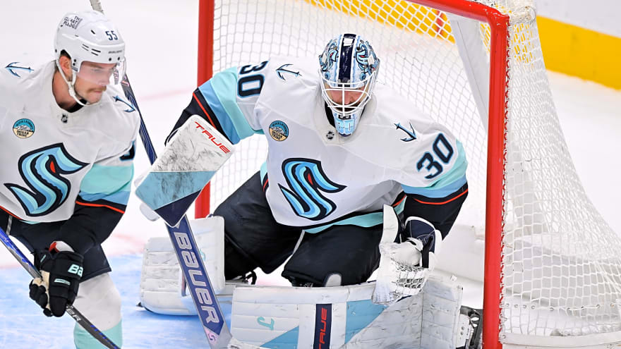 Predators Reassign Matt Murray