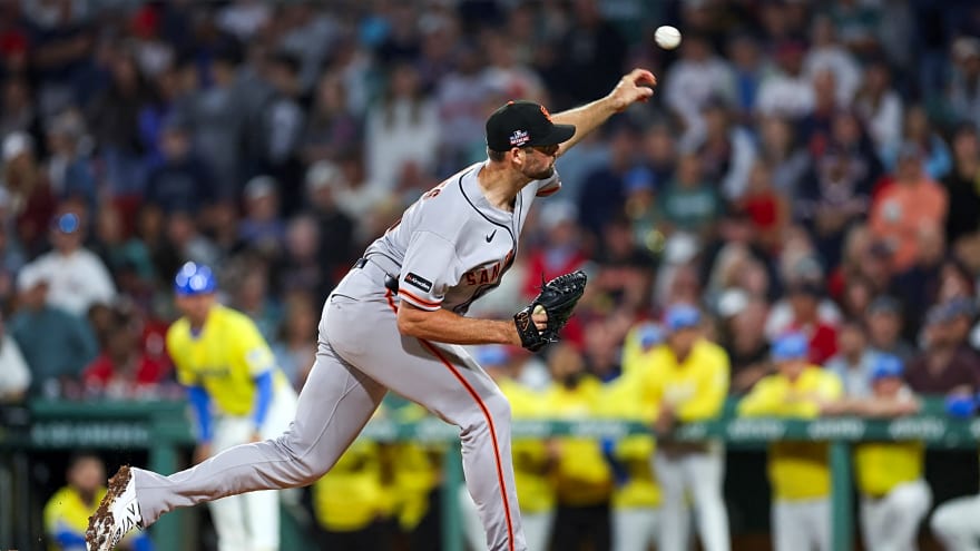 Giants Place Sam Hentges On 15-Day Injured List