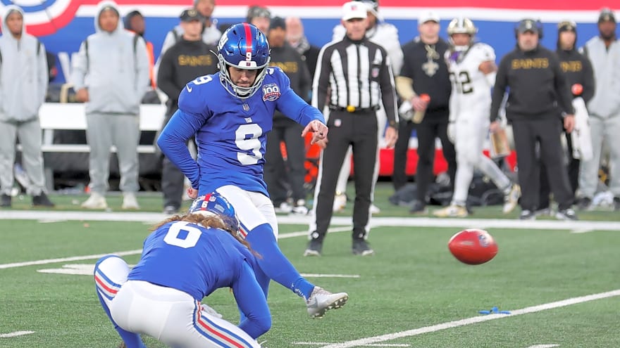 Giants Preview Three-Way Kicking Battle