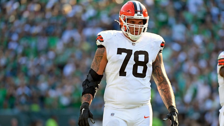 Browns Place RT Jack Conklin On IR