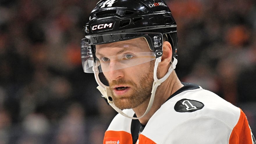 Is It Time To Change The Flyers Leadership Group?