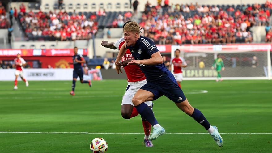 Rasmus Hojlund sends farewell message to Manchester United
