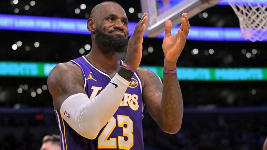 LeBron James Among 5 NBA Stars Who Are Averaging Career Lows In Points