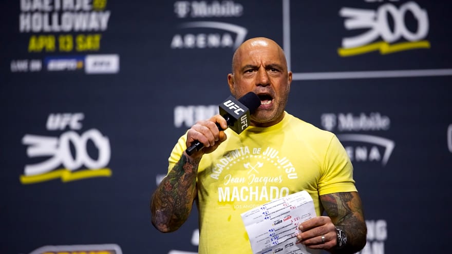 Joe Rogan Returns to Commentary This Weekend – Full UFC 322 Brodcast Team Revealed