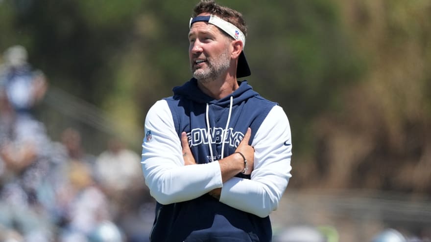Brian Schottenheimer Praises Malachi Lawrence’s Recent Pass-Rush Growth