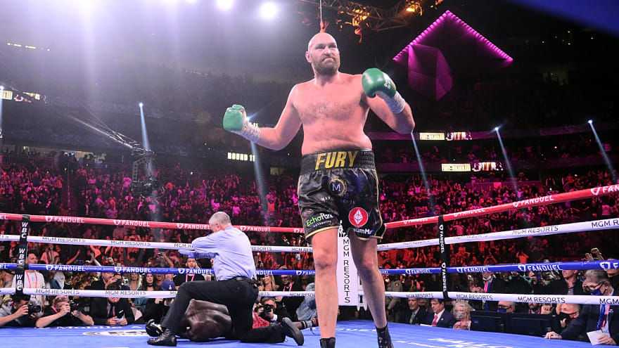 Deontay Wilder vs Derek Chisora – Tyson Fury makes his prediction