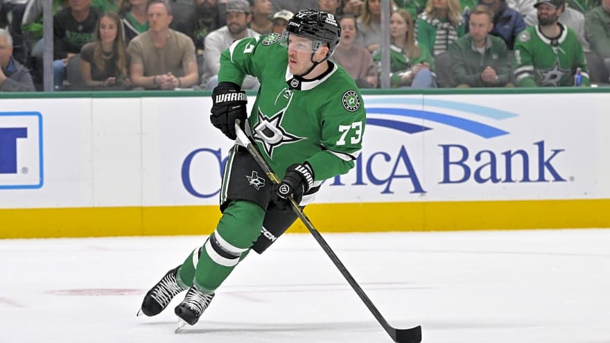 Stars’ Adam Erne out week-to-week with lower-body injury