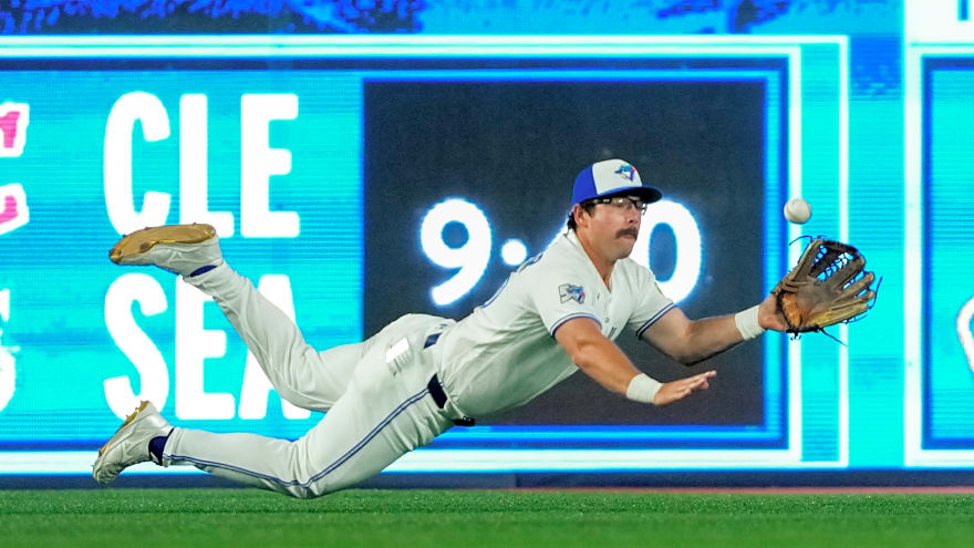 Blue Jays Davis Schneider deserves more playing time