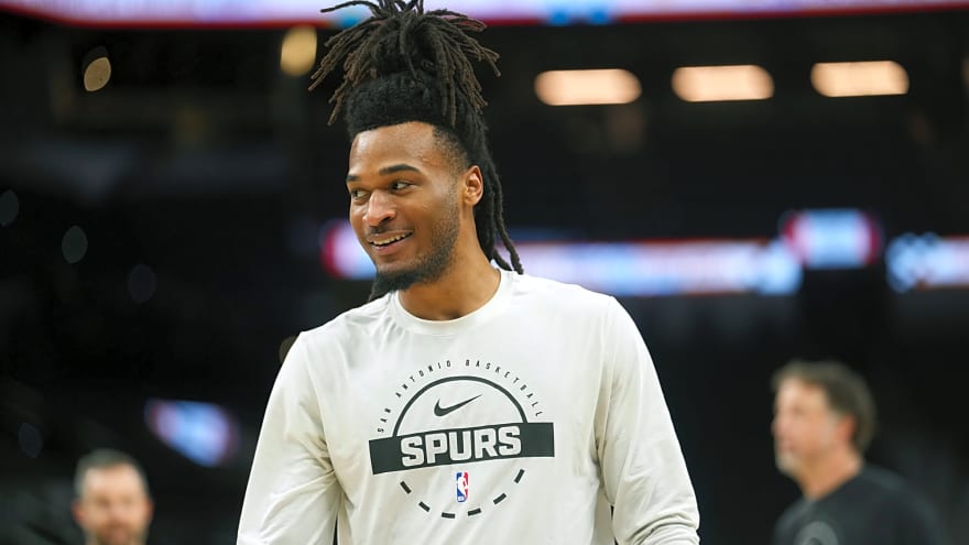 Stephon Castle’s Triple Double Helps San Antonio Spurs Hold Off Philadelphia 76ers