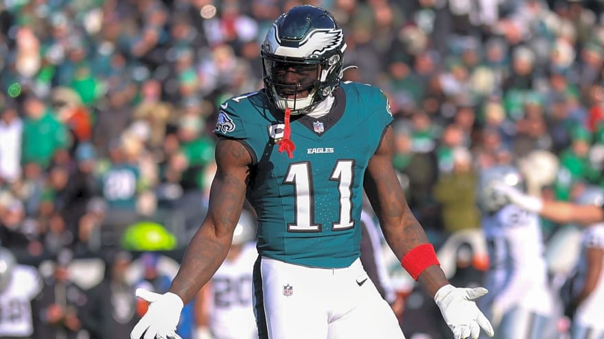 “You’re a fool… this is how Howie works” – Eagles GM is pulling the strings on Patriots, other teams for A.J. Brown trade
