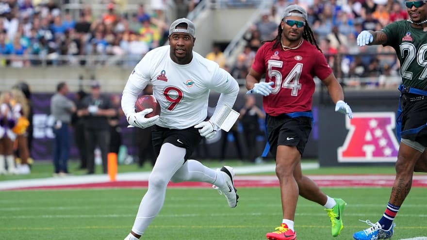 Steelers Get Bold Assessment From Ben Roethlisberger After Trading For Jonnu Smith