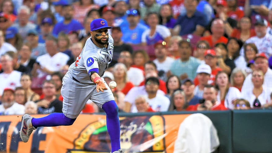 Diamondbacks reportedly in agreement with 1B Carlos Santana to solidify infield corner