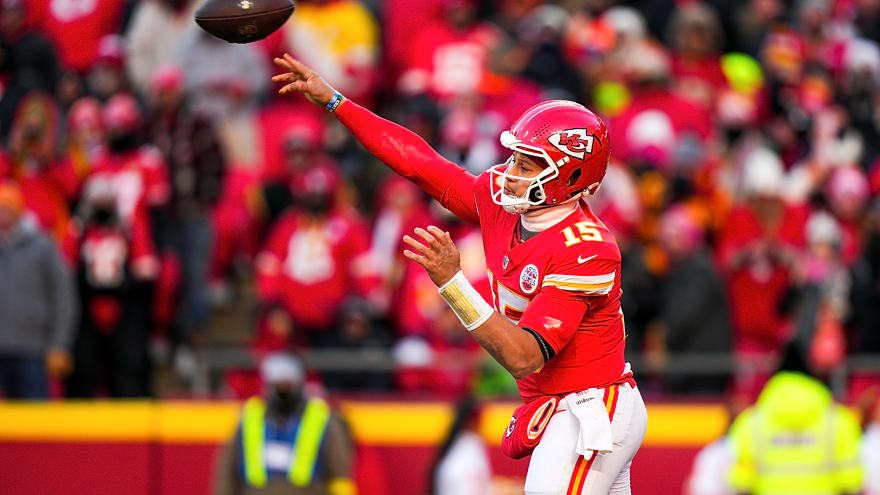 Chiefs QB Situation: Here’s Kansas City’s Projected Starter If Patrick Mahomes Isn’t Ready By Week 1