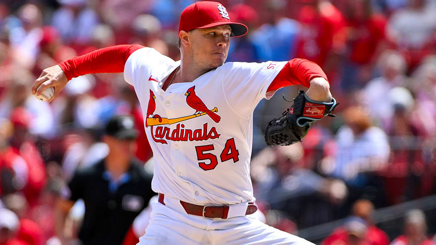 Giants expected to show interest in three-time All-Star pitcher this offseason