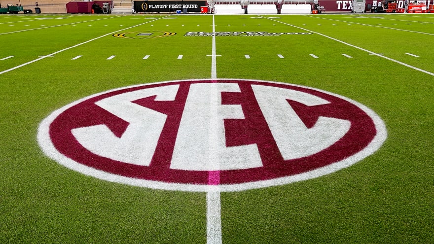 Mobile 2027 defensive lineman visiting SEC, ACC schools next week