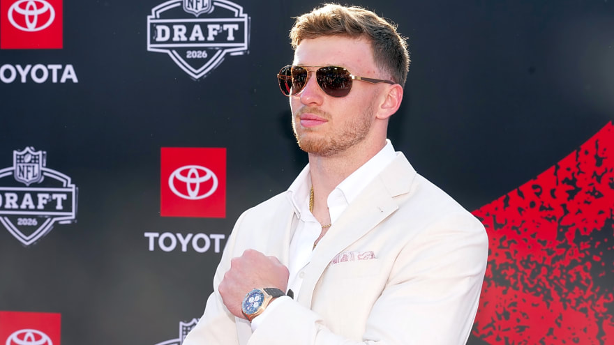 NFC Notes: Logan Jones, Sam Roush, Dillon Thieneman, Bears, Vikings