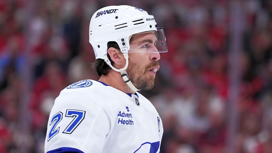 Red Wings Floated as Trade Suitors for Shutdown Defenseman — Would You Do It?