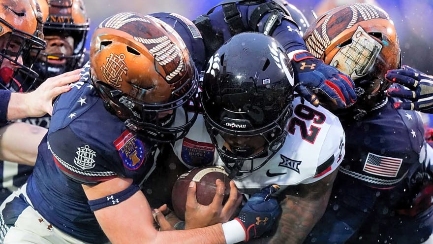 Navy destroys Cincinnati in Liberty Bowl, caps historic season