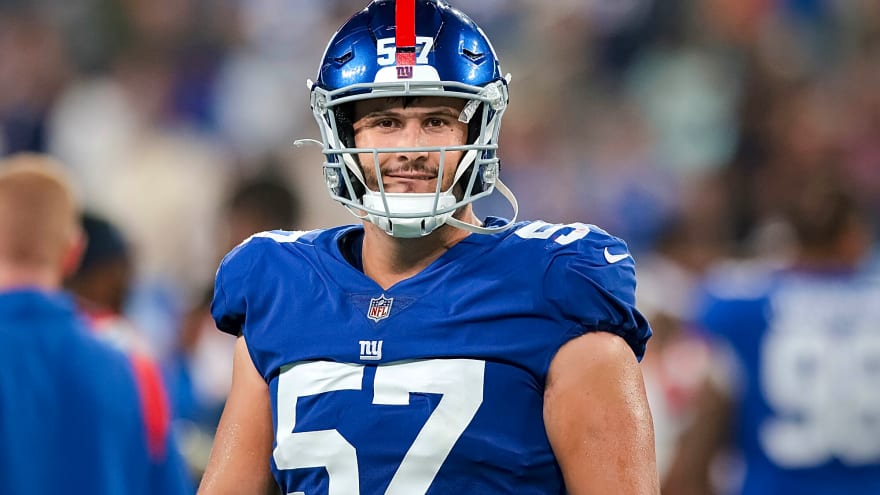 Patriots Sign LS Niko Lalos