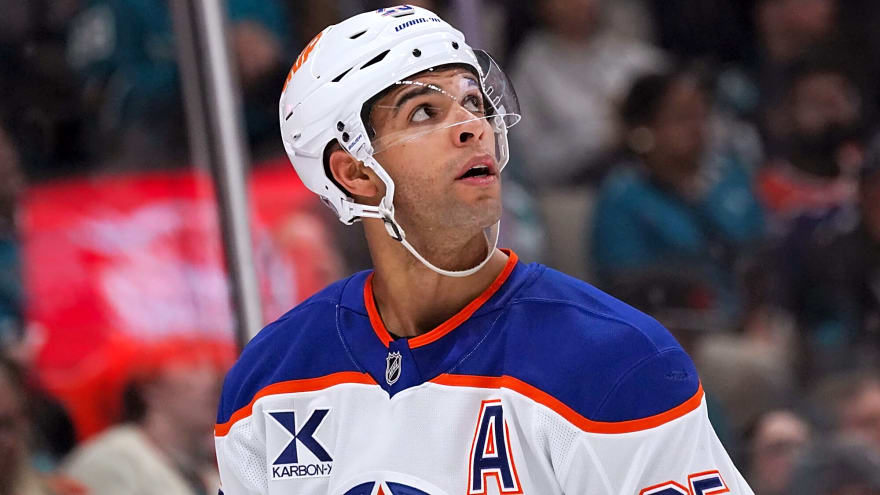 ‘Time to make the change’: Oilers fans react to Nurse trade talk