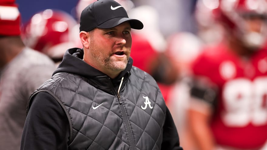 Transfer LB 'setting a dominant tone' on defense for Alabama, per Kane Wommack