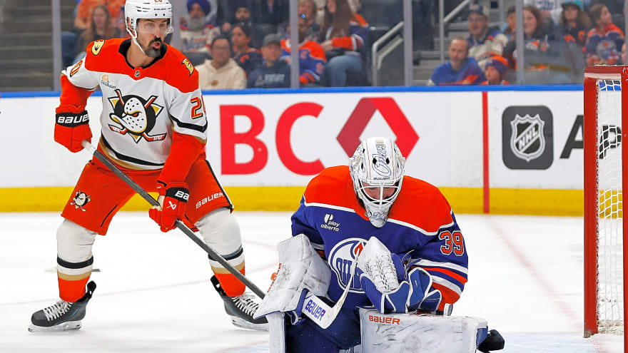 Who Are the Oilers Choosing as Their Playoff Goalie?