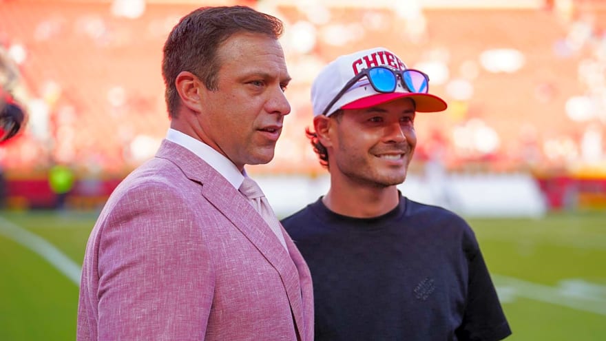 Kansas City Chiefs Salary Cap Space Update: Brett Veach has work to do to add a free agent or make a move at NFL’s trade deadline