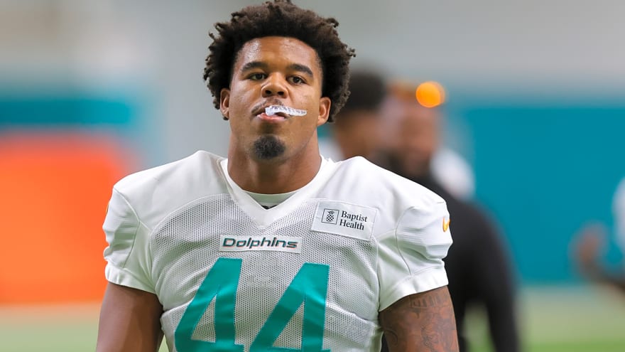 Dolphins’ Chop Robinson Gets Blunt Reality Check After Disappearing in Week 1
