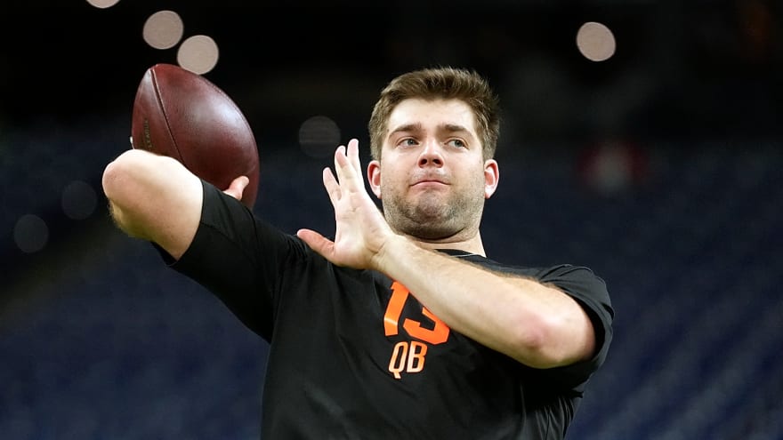 Steelers Fans Get Clarity On A Failed Pre-Draft Visit With A Quarterback