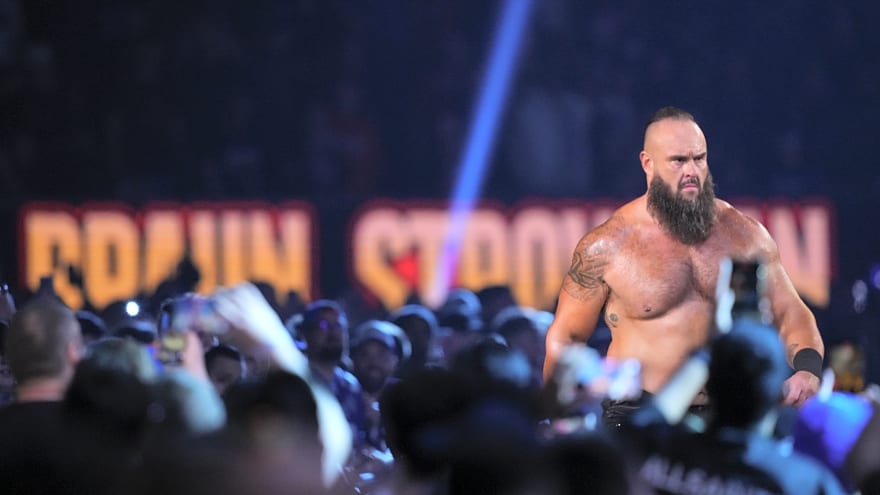 Ex WWE Superstar Braun Strowman Suffers Severe Wrist Injury