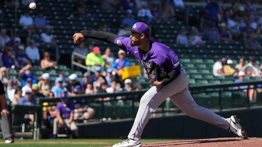 Antonio Senzatela Has Encouraging Outing Out of Bullpen