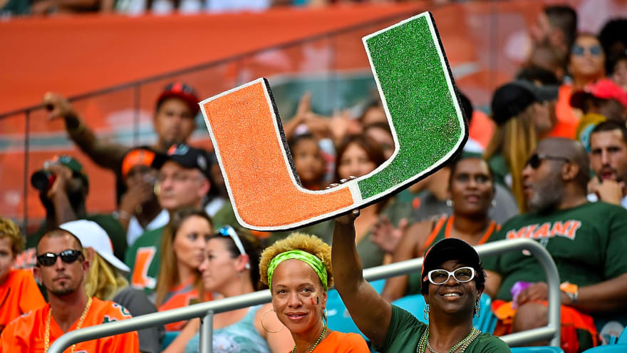 Judge postpones ex-Miami player’s murder retrial amid bias claims