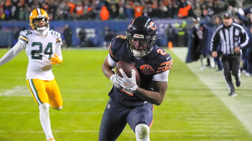 Buffalo Bills: DJ Moore reveals heartwarming reason why he’s excited to join team