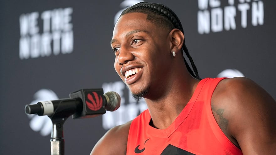 Raptors Haven’t Held Serious Talks Regarding Barrett Extension