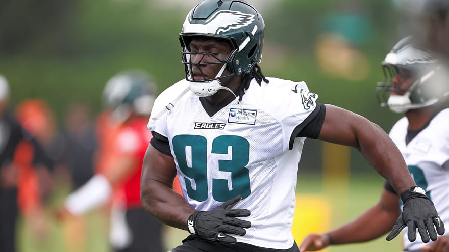 Bernard, Weru Clear Waivers, Retained to Eagles Practice Squad