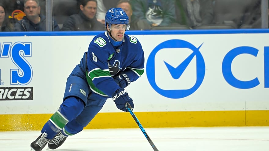 Columbus Blue Jackets Acquire Conor Garland