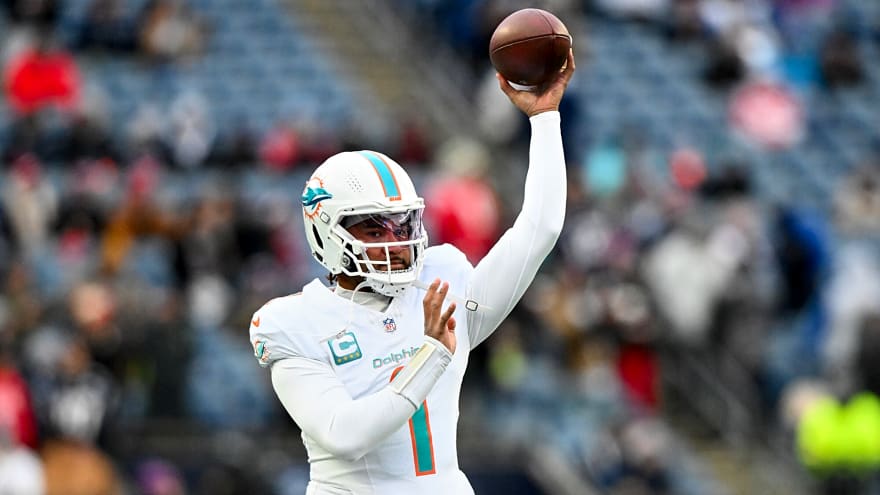 The Dolphins Quarterback Situation Isn’t That Complicated
