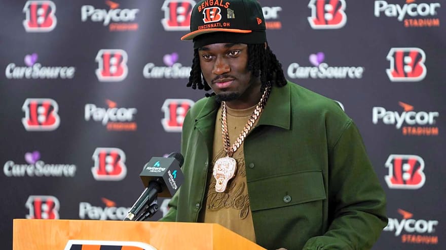 AFC Notes: Dustin Hopkins, Shemar Stewart, Bengals, Browns, Ravens
