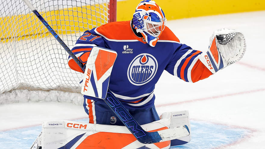 The Oilers’ Goaltending Picture Just Got a Little More Interesting