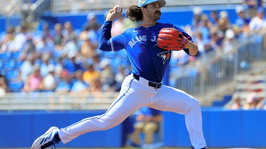 ‘Feel like I’m in a pretty good spot’: Dylan Cease leaning into mechanics obsession with Blue Jays